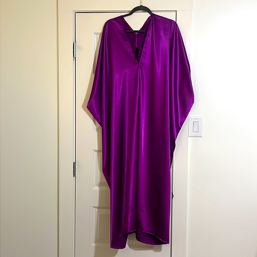 Beautiful fuchsia kaftan dress